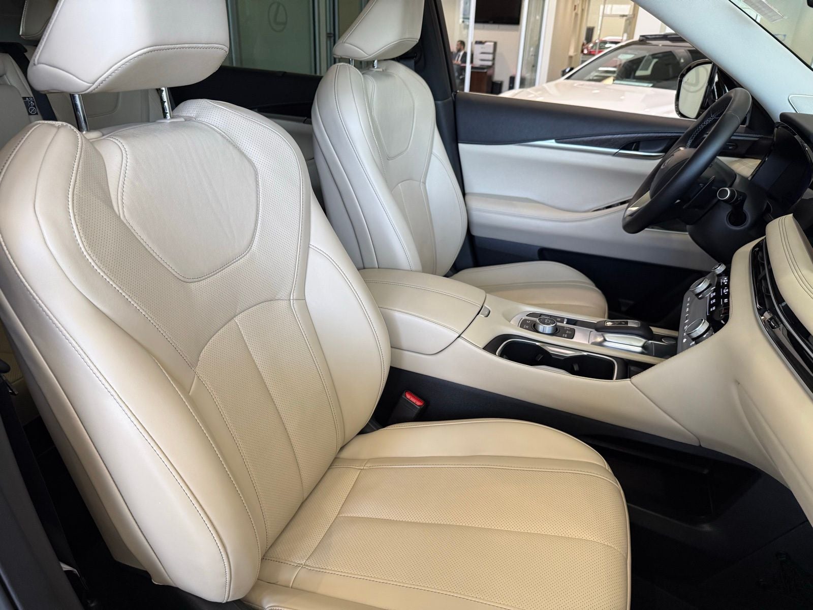 2023 INFINITI QX60 Sensory