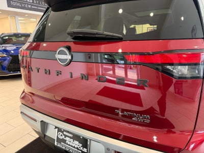 2022 Nissan Pathfinder Platinum