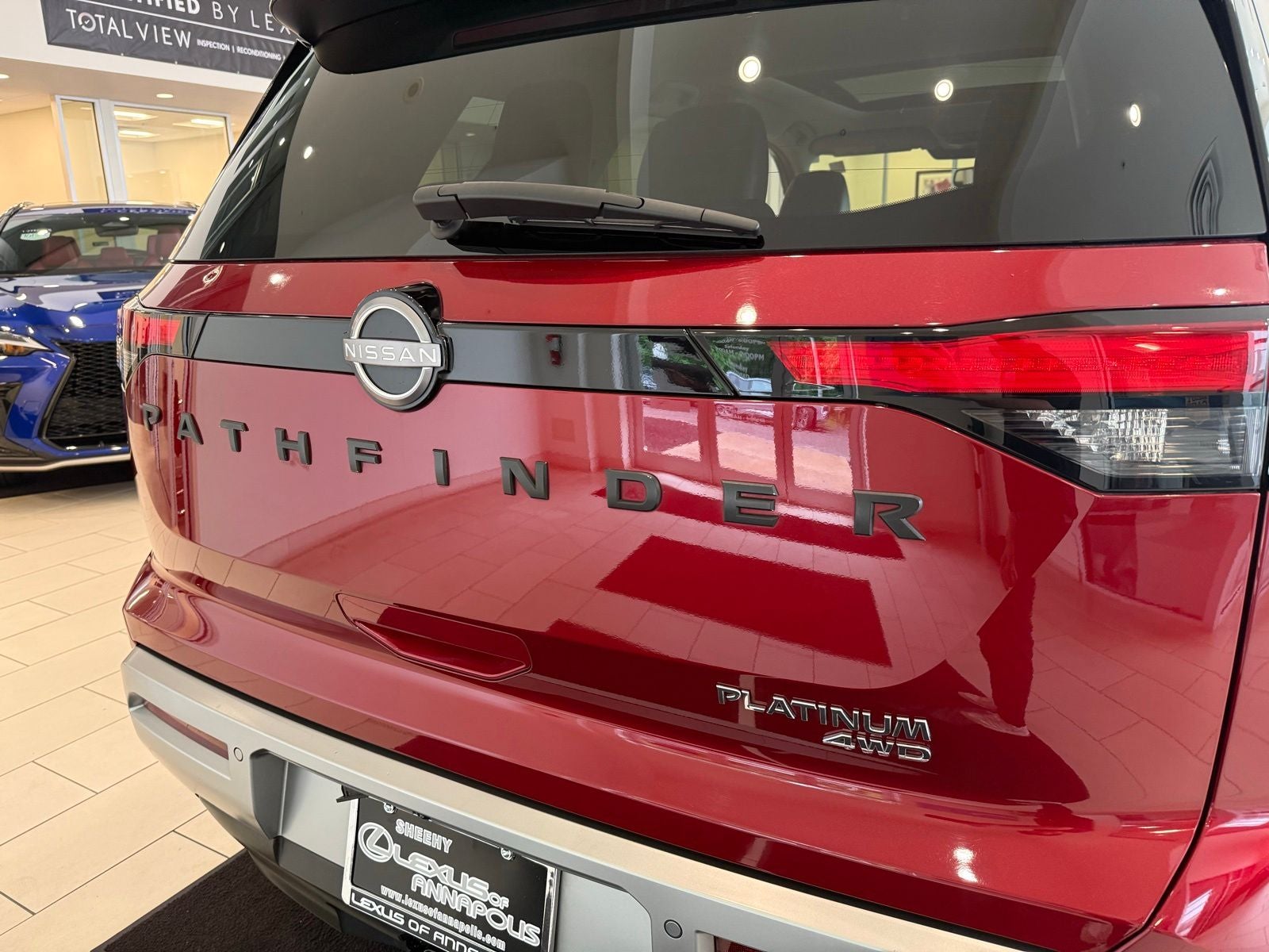 2022 Nissan Pathfinder Platinum