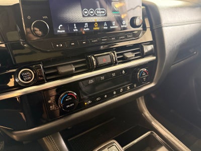 2022 Nissan Pathfinder Platinum