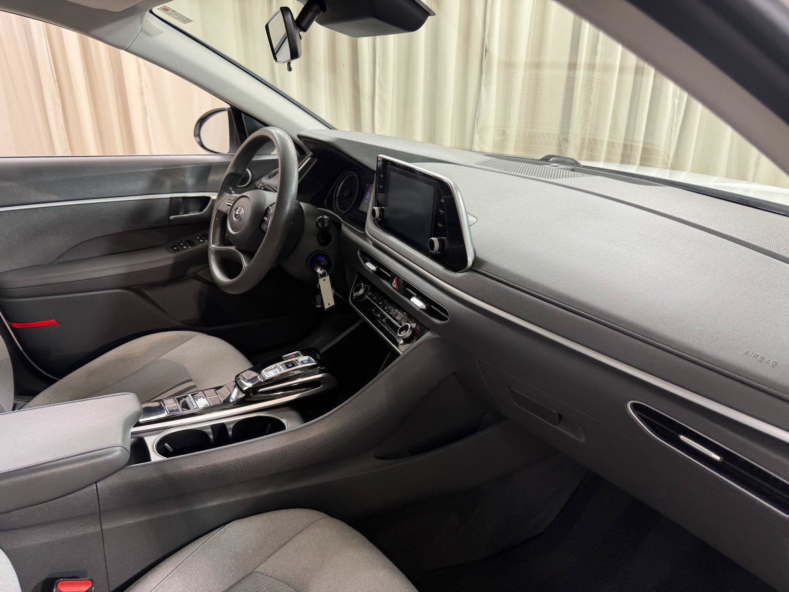 2020 Hyundai Sonata SE