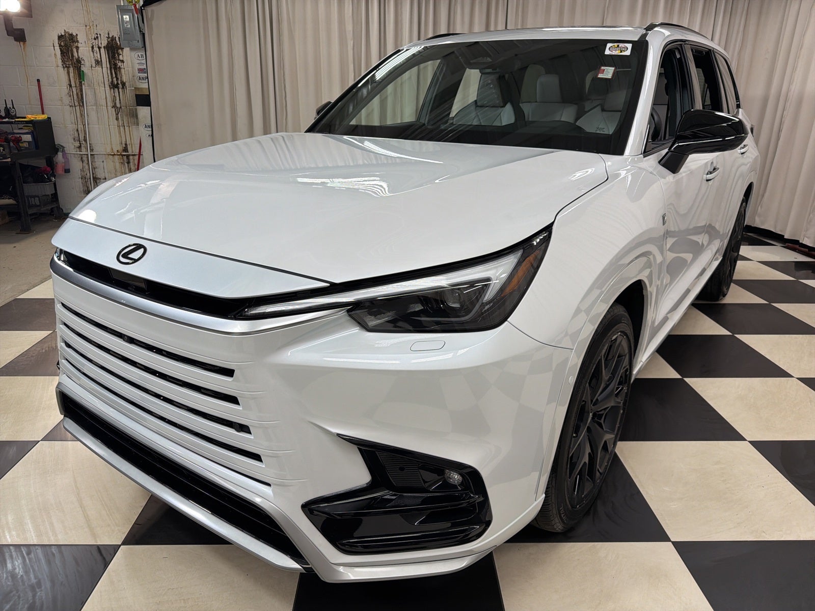 2025 Lexus TX 350 F SPORT Handling