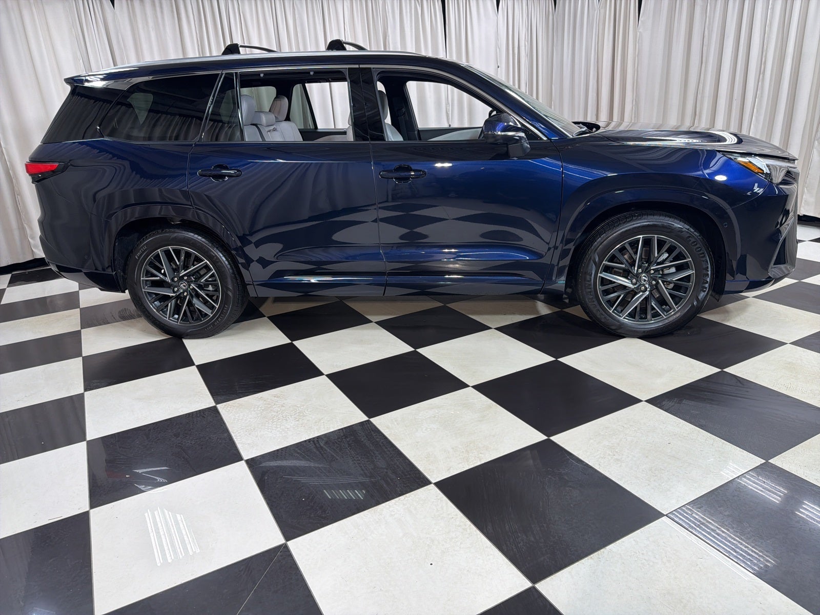 2024 Lexus TX 350 Premium