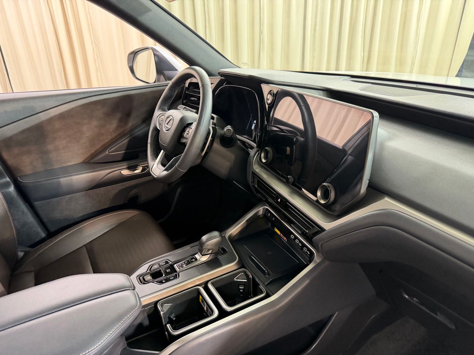 2025 Lexus TX 350 Premium