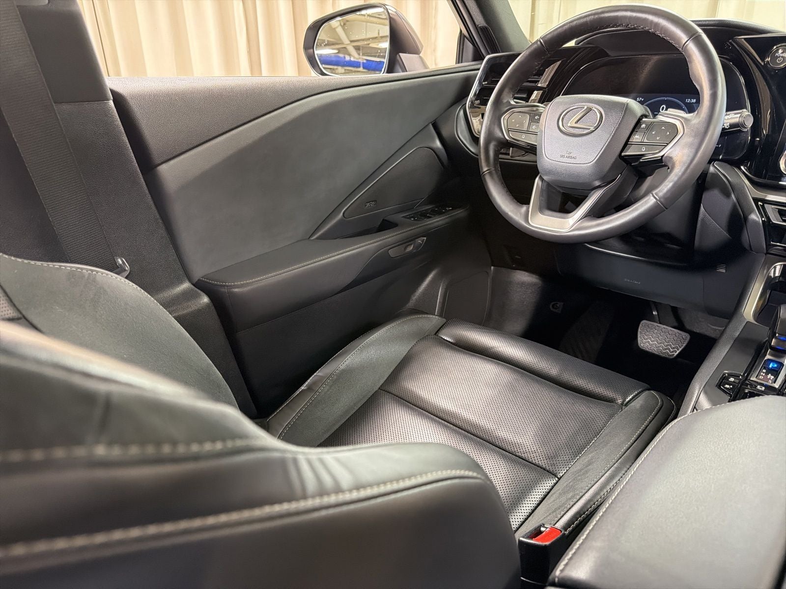 2024 Lexus TX 550h+ Luxury