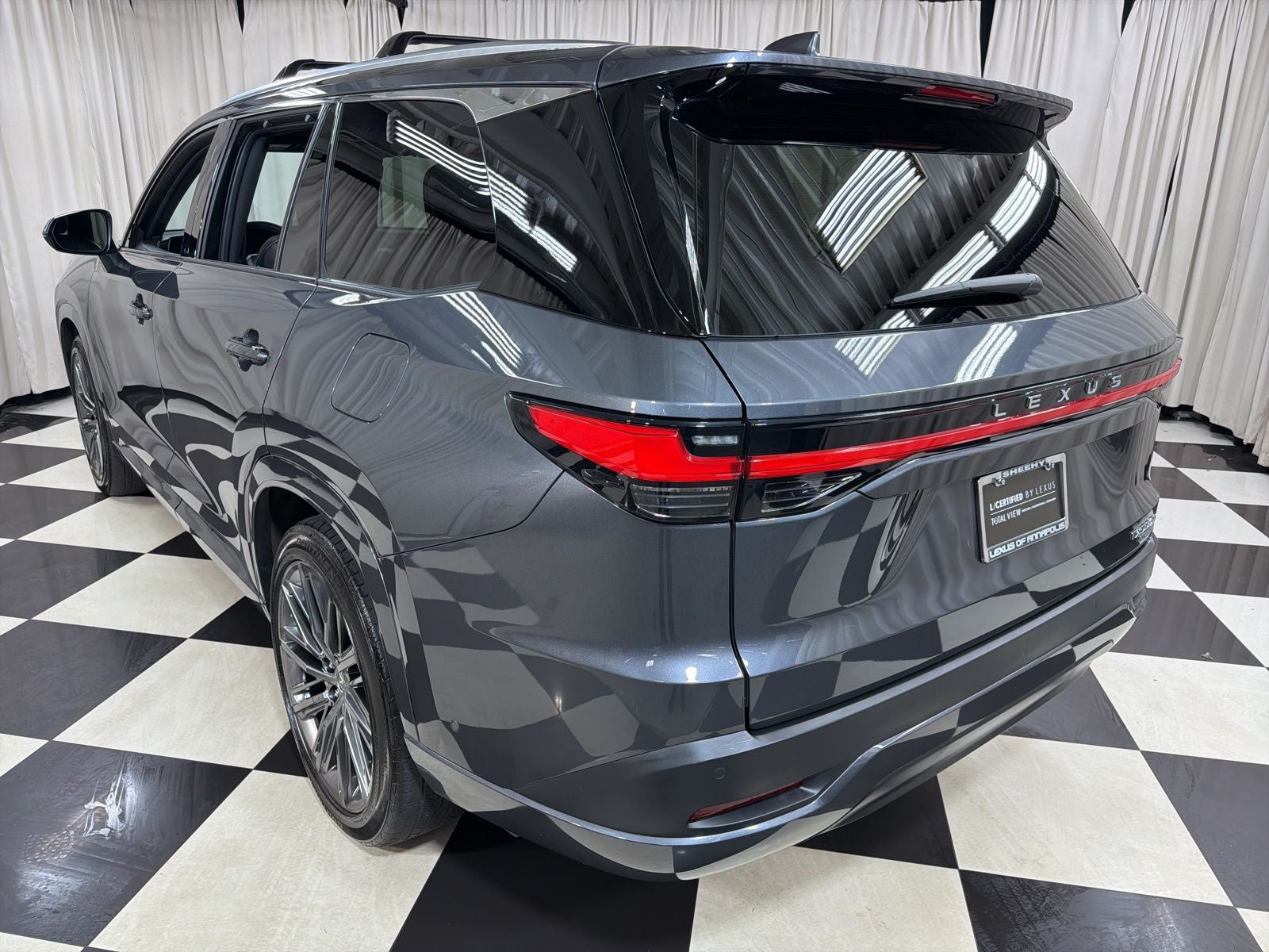 2024 Lexus TX 550h+ Luxury