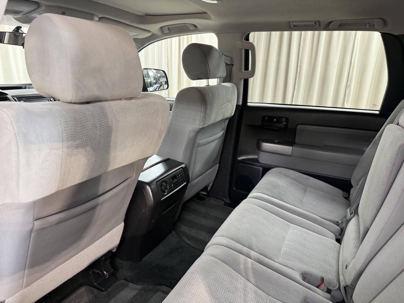 2017 Toyota Sequoia SR5