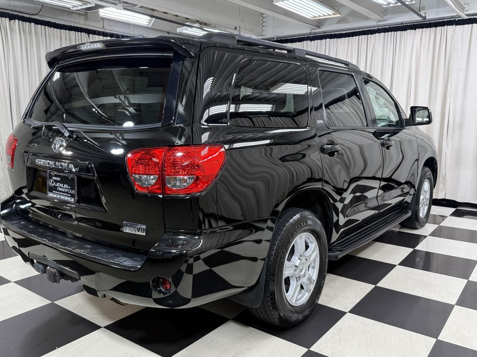 2017 Toyota Sequoia SR5