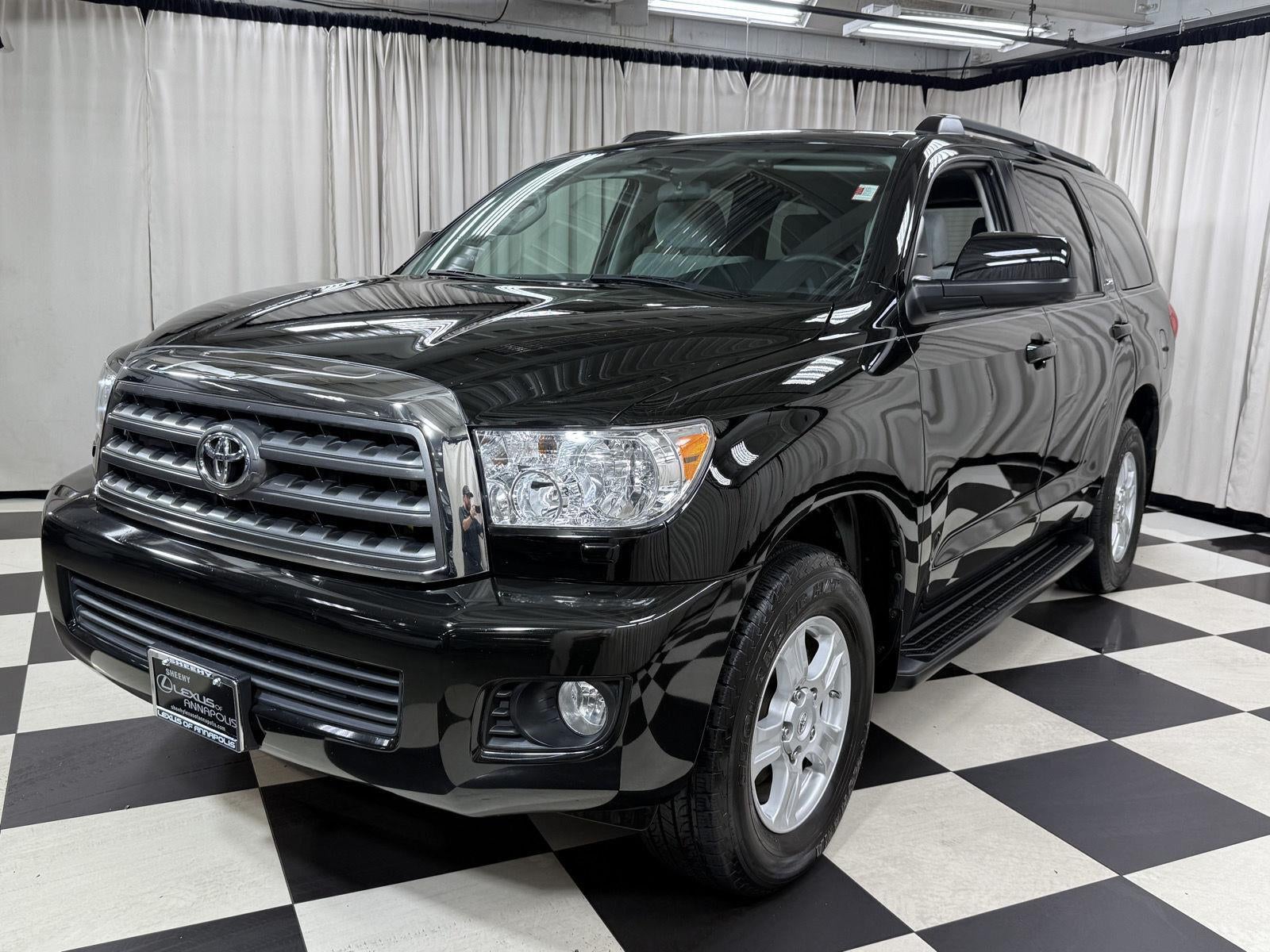 2017 Toyota Sequoia SR5