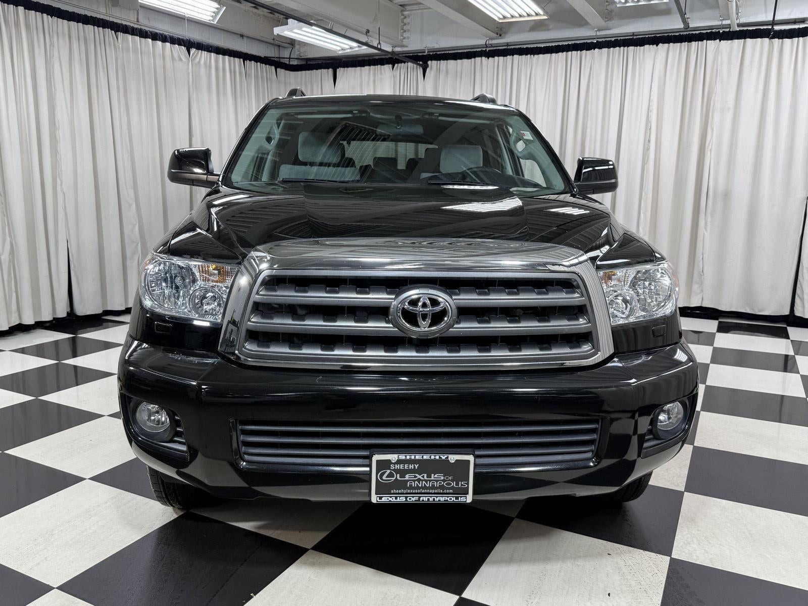 2017 Toyota Sequoia SR5
