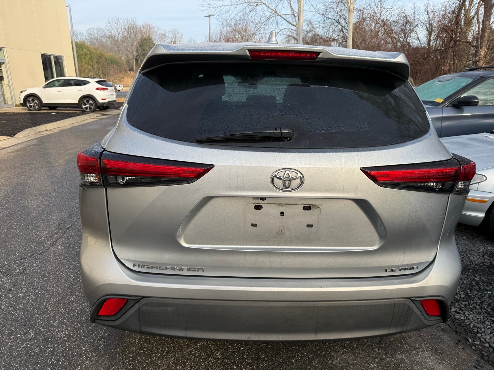 2021 Toyota Highlander LE