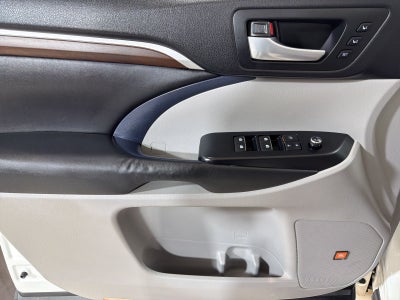 2015 Toyota Highlander Limited Platinum V6
