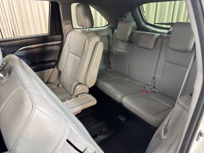 2015 Toyota Highlander Limited Platinum V6