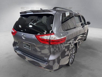 2018 Toyota Sienna XLE 7 Passenger