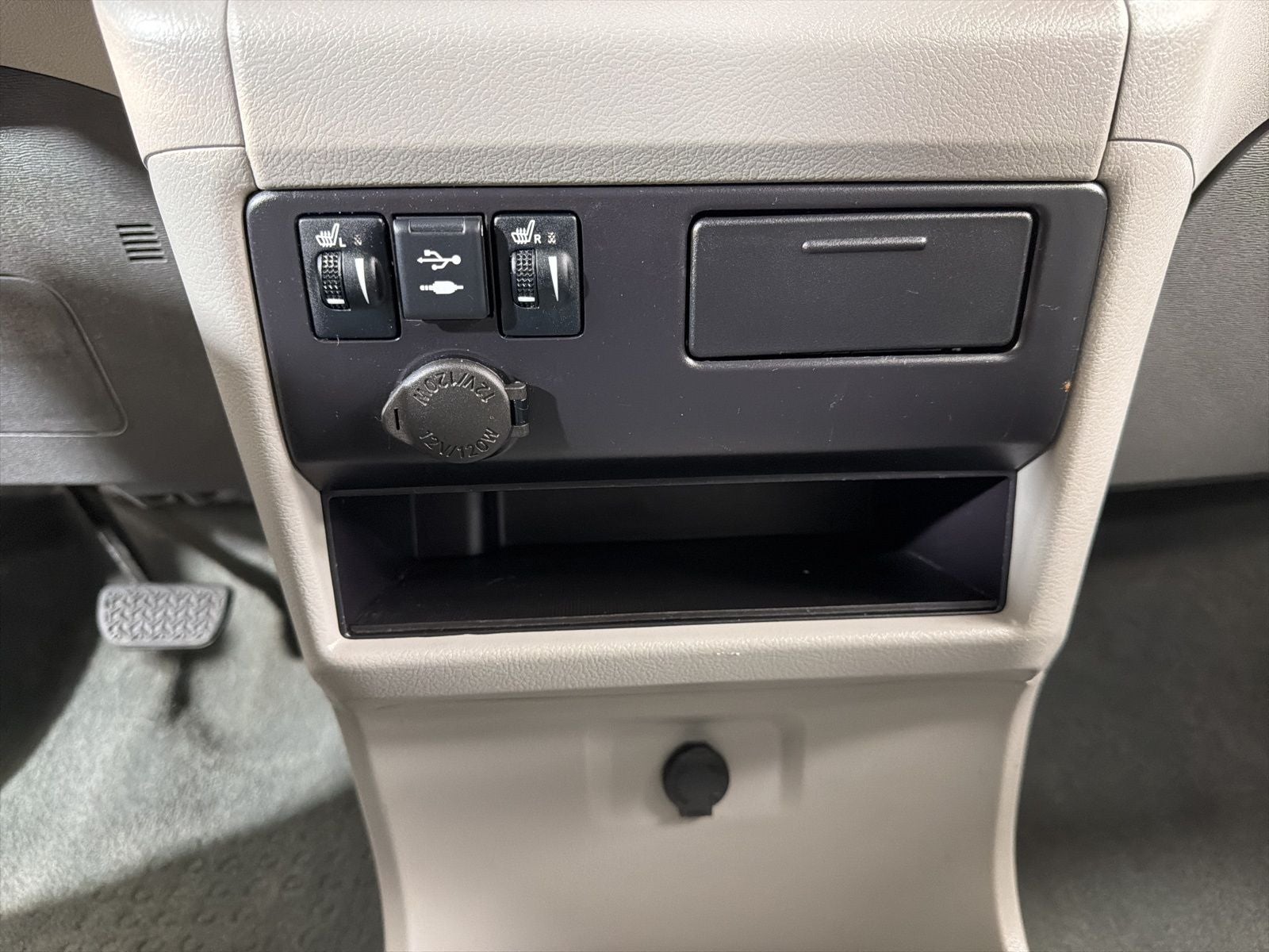 2018 Toyota Sienna XLE 7 Passenger