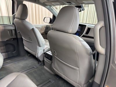 2018 Toyota Sienna XLE 7 Passenger