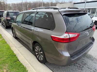 2018 Toyota Sienna XLE 7 Passenger
