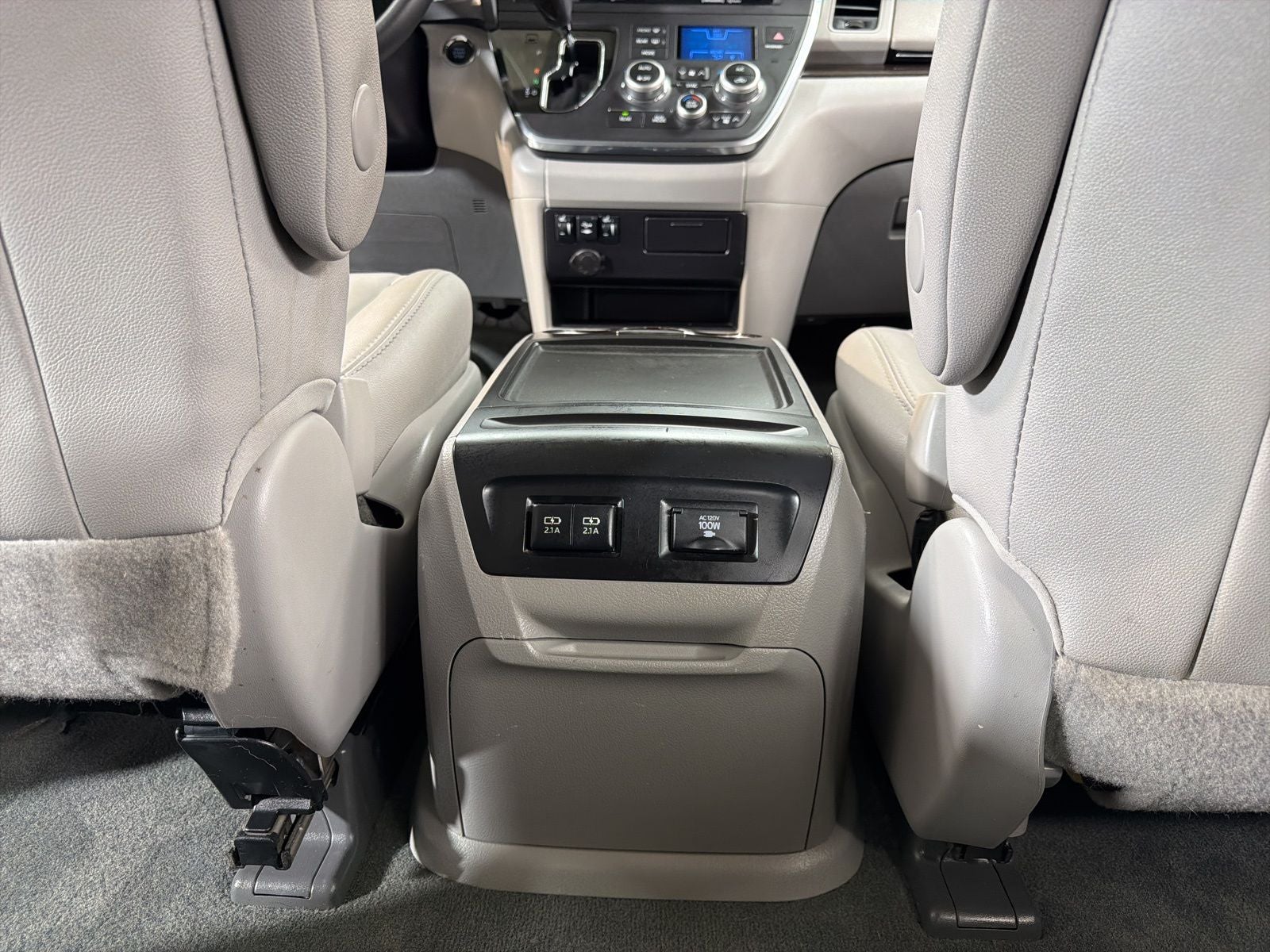 2018 Toyota Sienna XLE 7 Passenger