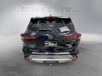 2026 Toyota Highlander Hybrid Platinum