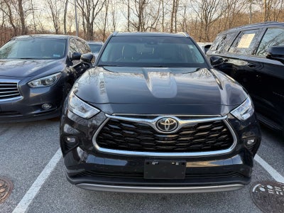 2026 Toyota Highlander Hybrid Platinum