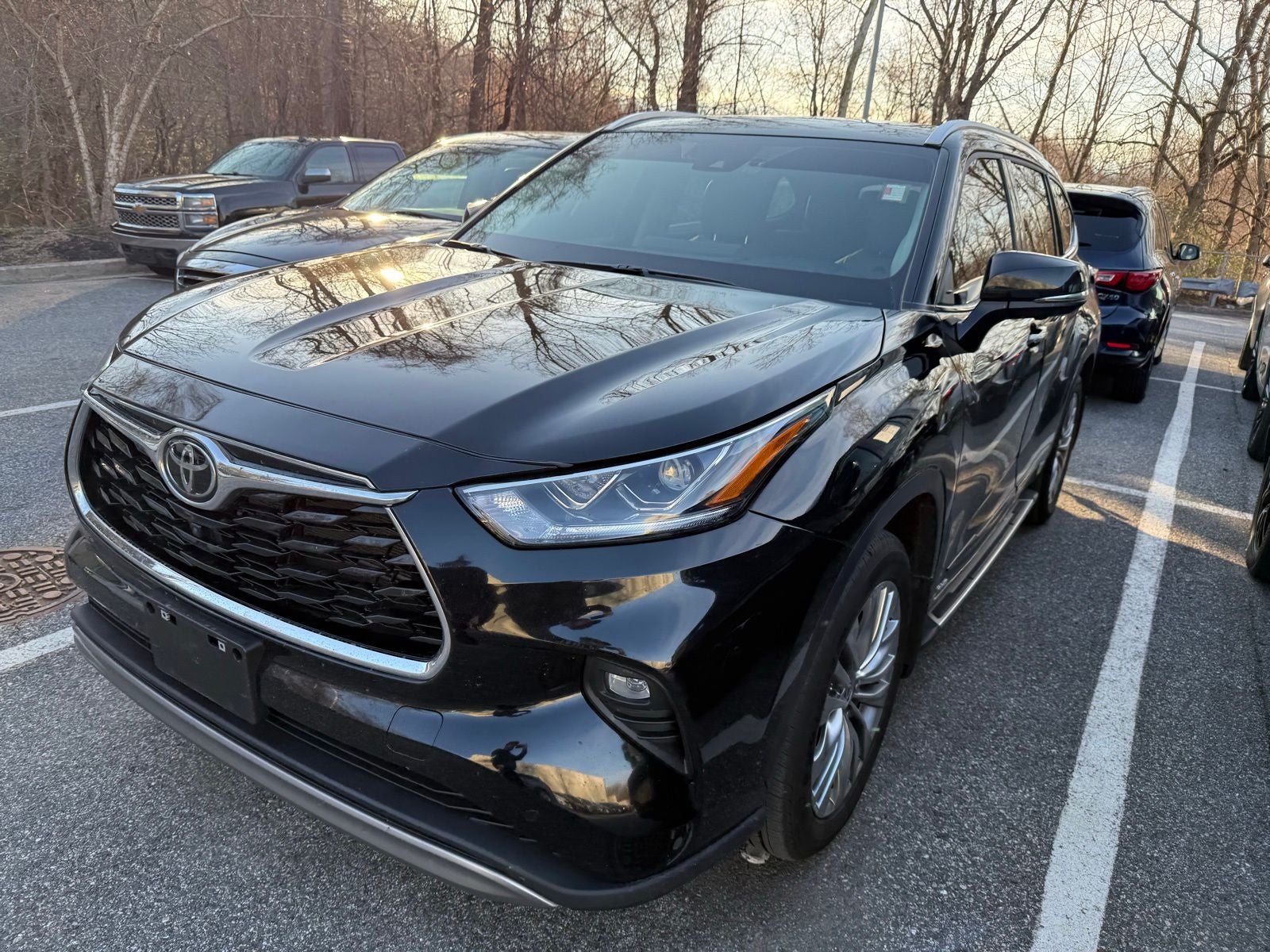 2026 Toyota Highlander Hybrid Platinum