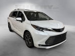 2025 Toyota Sienna Platinum 7-Passenger