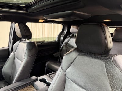 2025 Toyota Sienna Platinum 7-Passenger