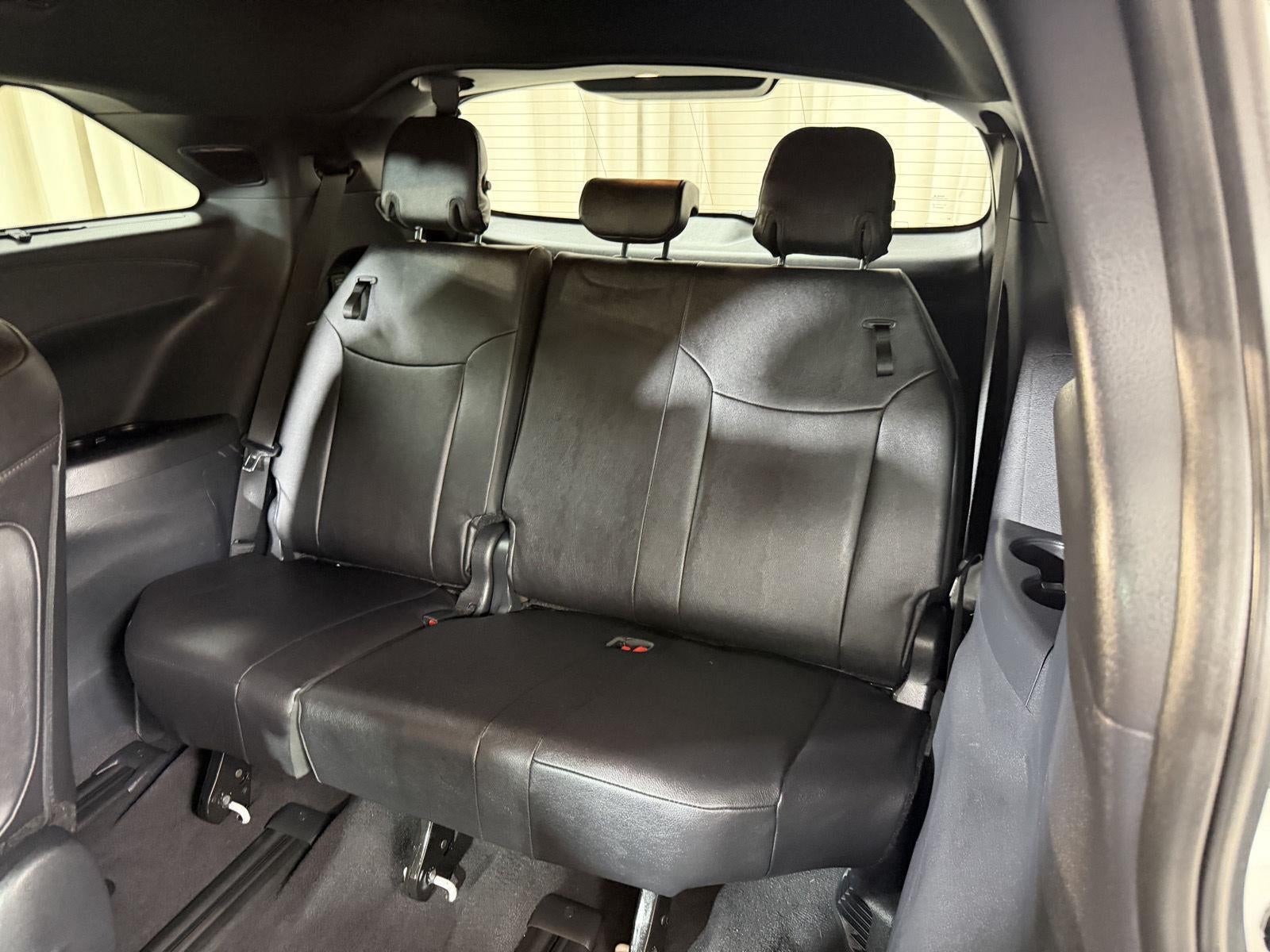 2025 Toyota Sienna Platinum 7-Passenger