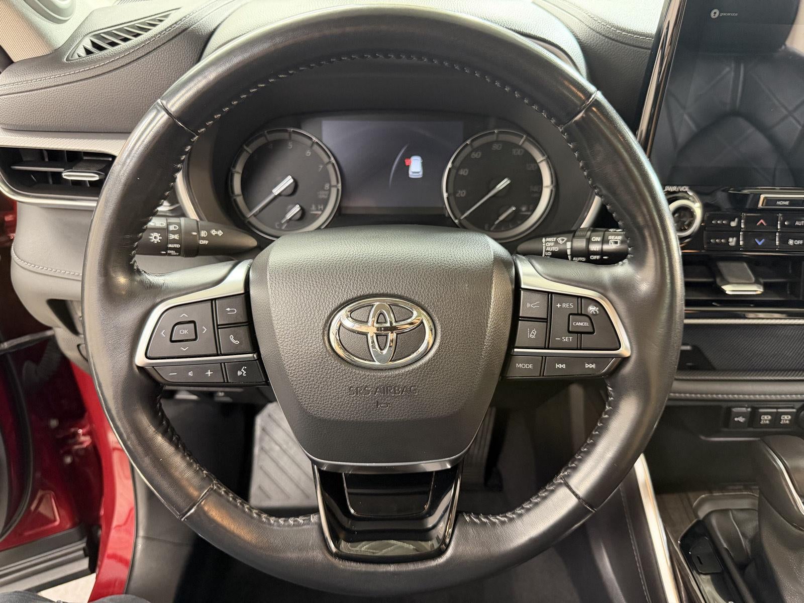 2020 Toyota Highlander Platinum