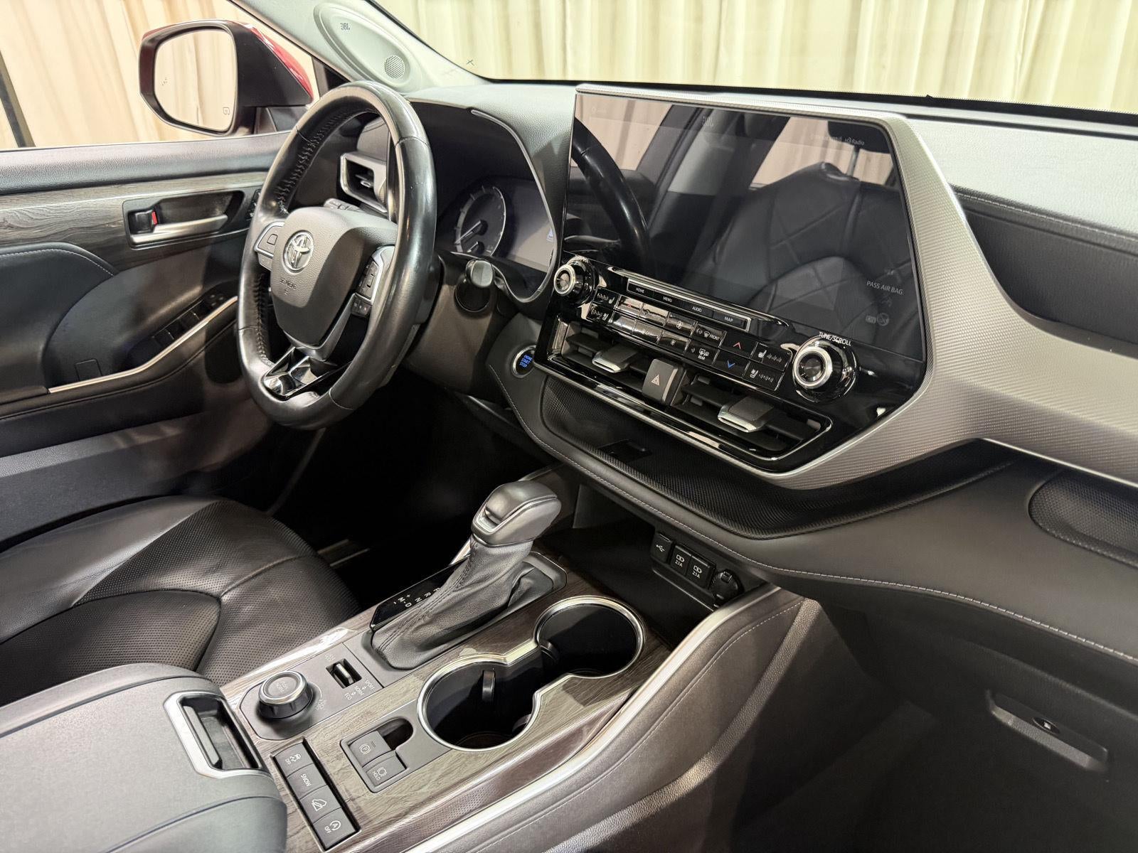 2020 Toyota Highlander Platinum
