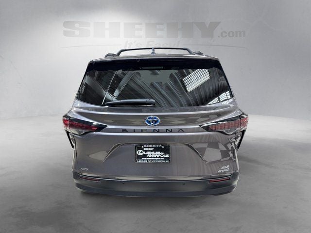 2024 Toyota Sienna XLE 7 Passenger