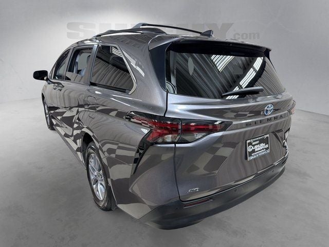 2024 Toyota Sienna XLE 7 Passenger