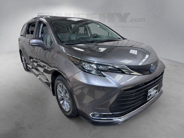 2024 Toyota Sienna XLE 7 Passenger