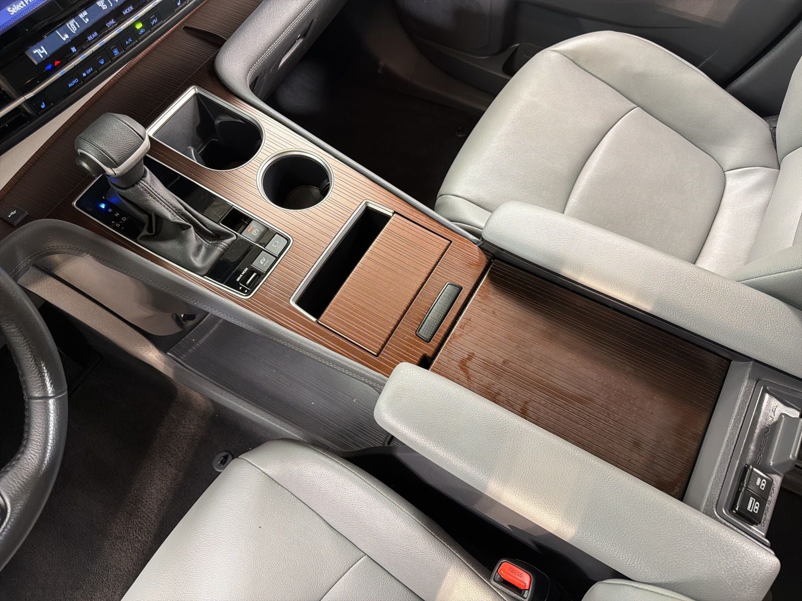 2024 Toyota Sienna XLE 7 Passenger