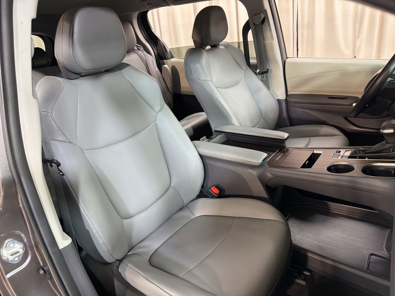 2024 Toyota Sienna XLE 7 Passenger