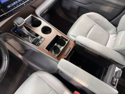 2024 Toyota Sienna XLE 7 Passenger
