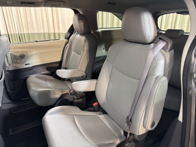 2024 Toyota Sienna XLE 7 Passenger