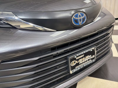 2025 Toyota Sienna XLE 7 Passenger