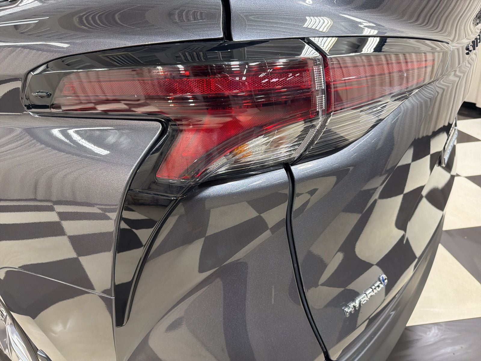 2025 Toyota Sienna XLE 7 Passenger