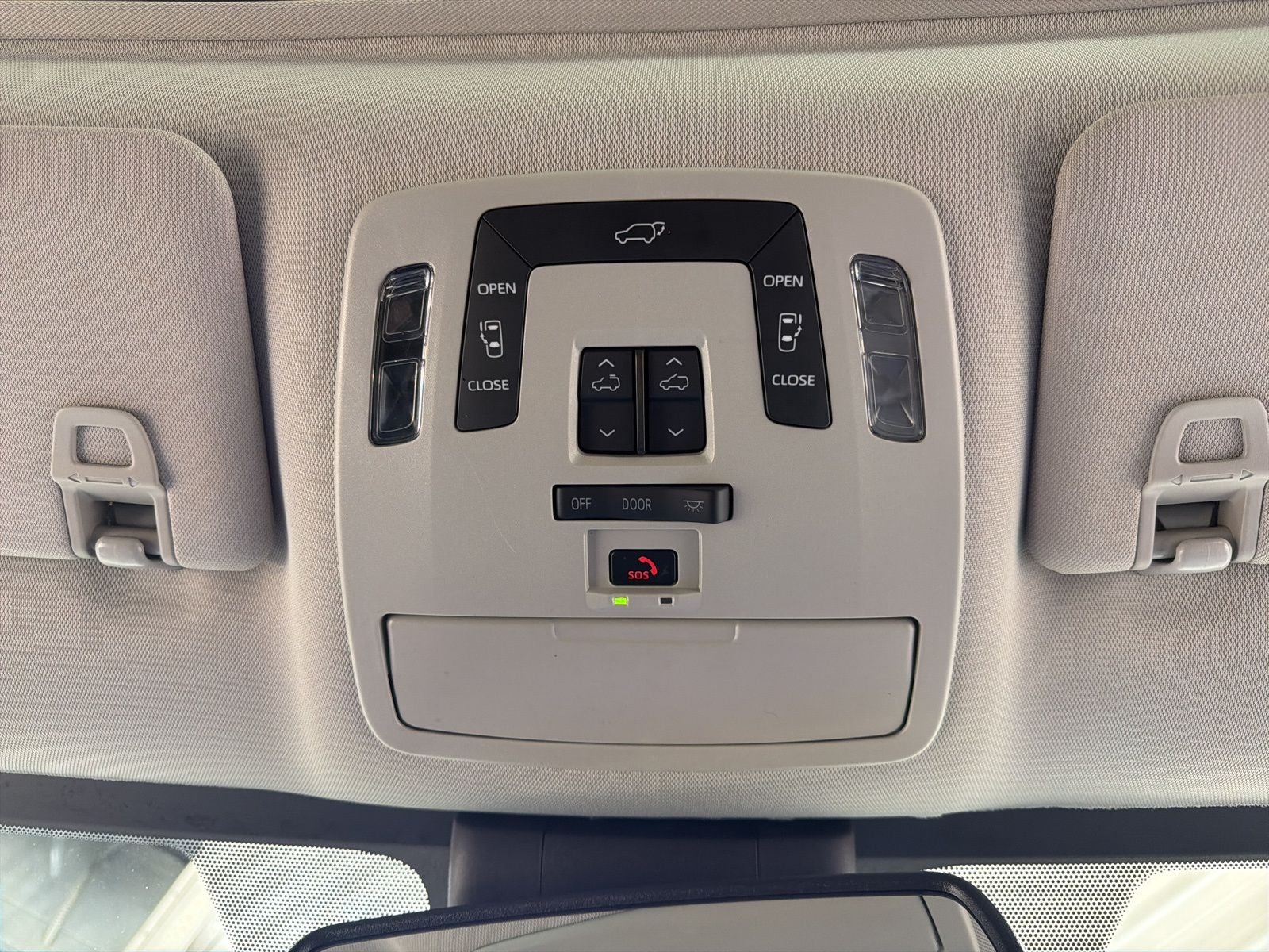 2025 Toyota Sienna XLE 7 Passenger