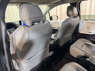 2025 Toyota Sienna XLE 7 Passenger