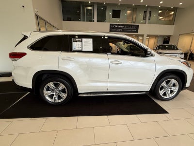 2017 Toyota Highlander Limited