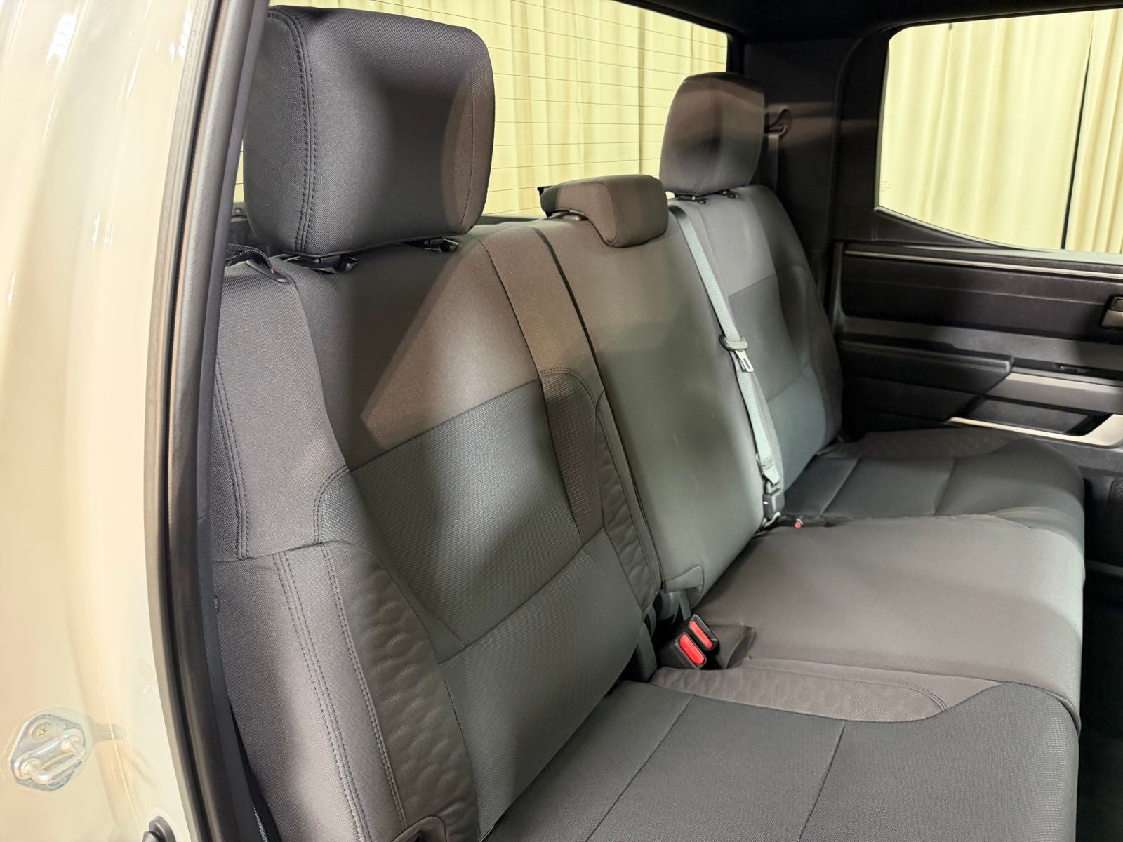 2025 Toyota Tundra SR5 - Photo 48