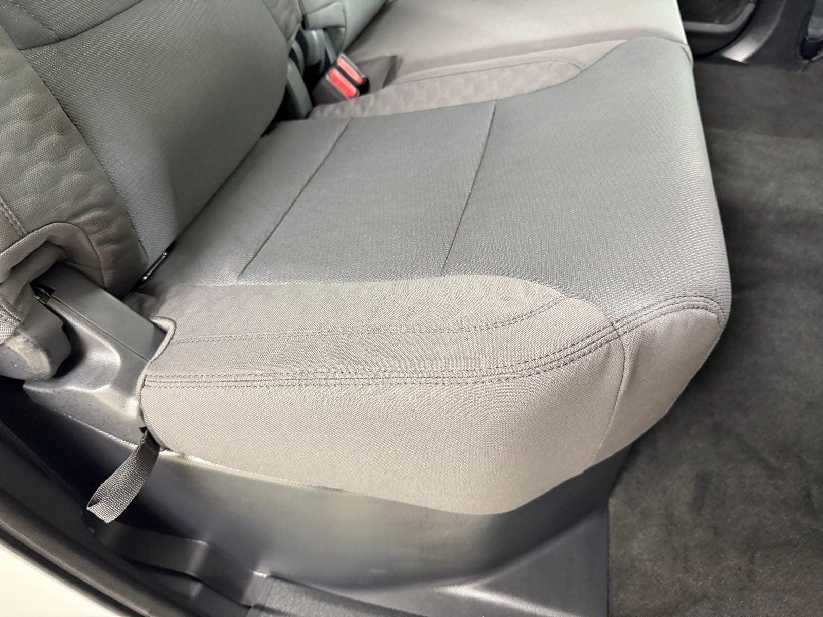 2025 Toyota Tundra SR5 - Photo 49