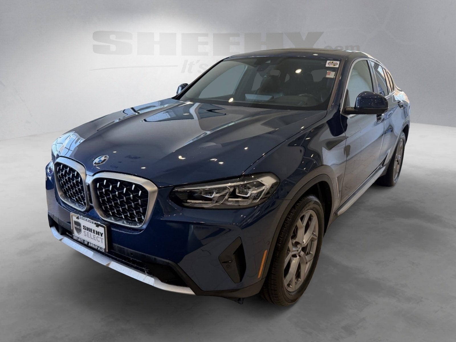 2023 BMW X4 xDrive30i