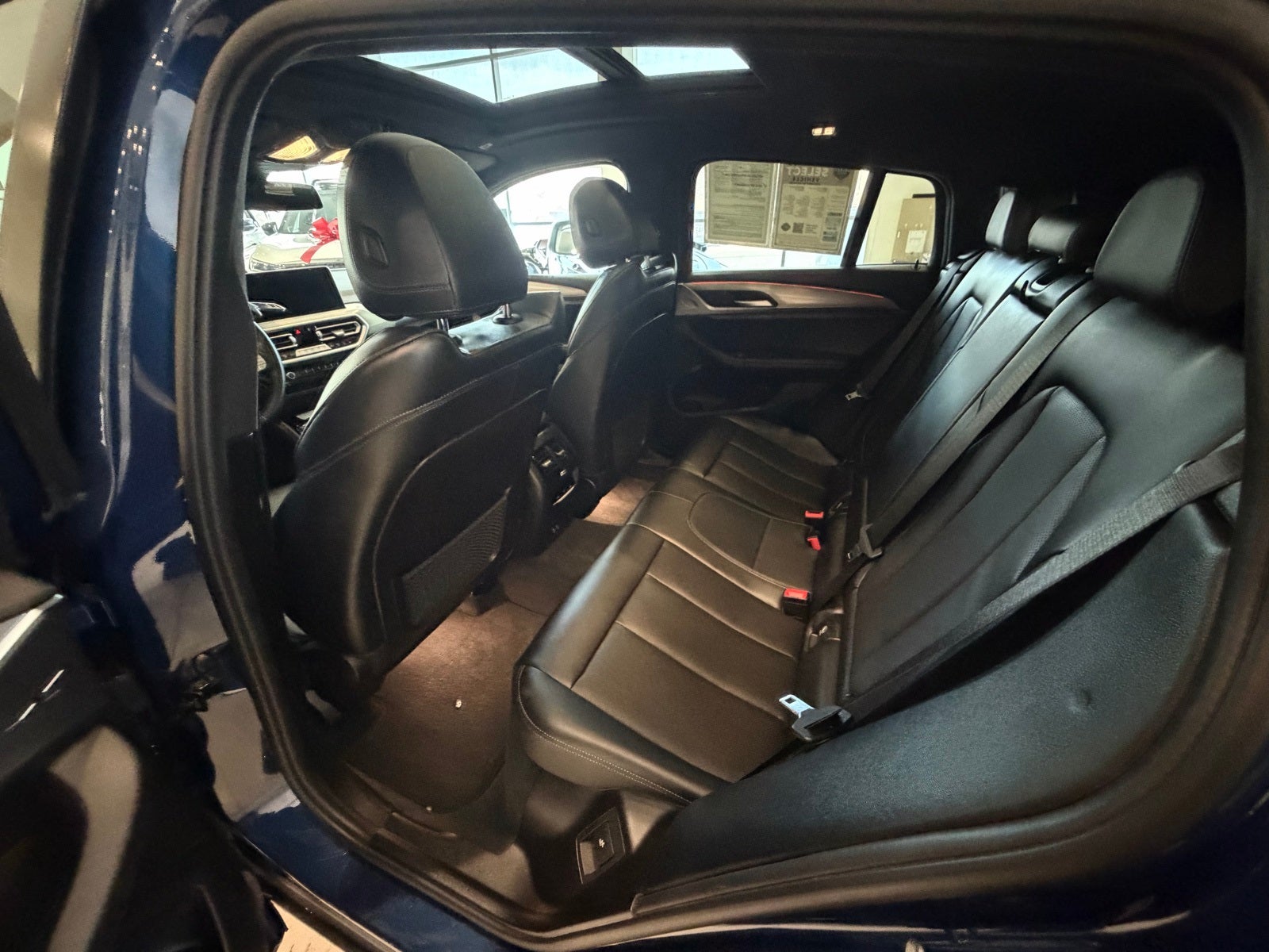 2023 BMW X4 xDrive30i