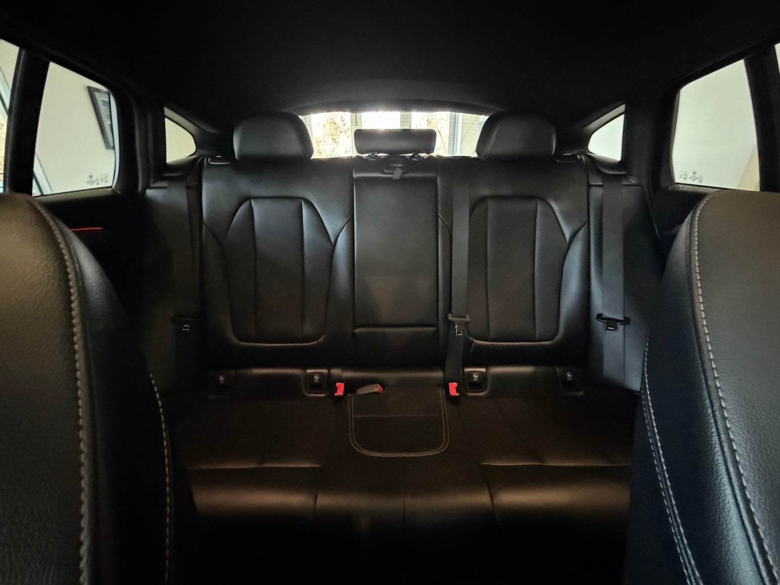 2023 BMW X4 xDrive30i