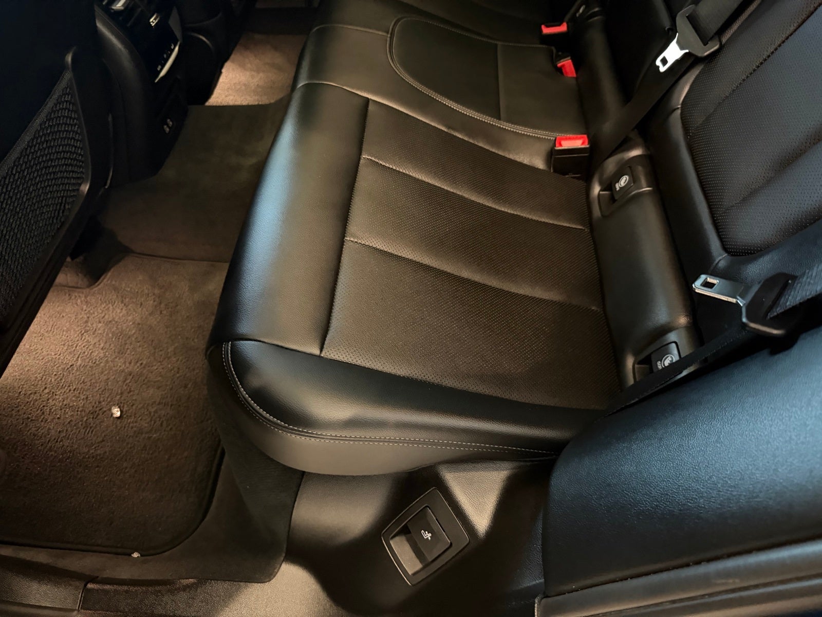 2023 BMW X4 xDrive30i