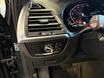 2022 BMW X4 xDrive30i