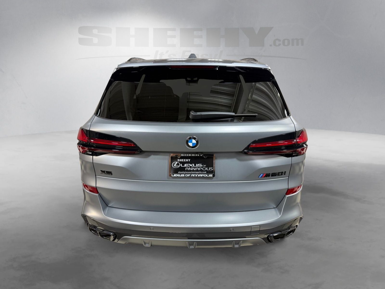 2025 BMW X5 M60i